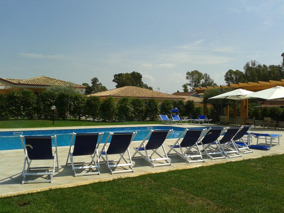 Hotel Villa Aurora Latina Buitenkant foto