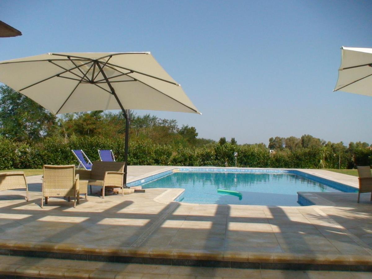Hotel Villa Aurora Latina Buitenkant foto